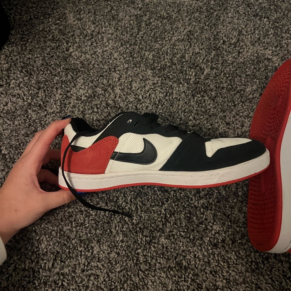 Nike low dunk red white and black!